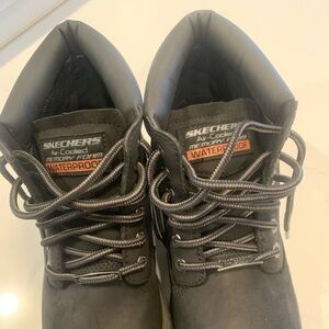Men’s black brand new SKECHERS BOOTS SIZE 10